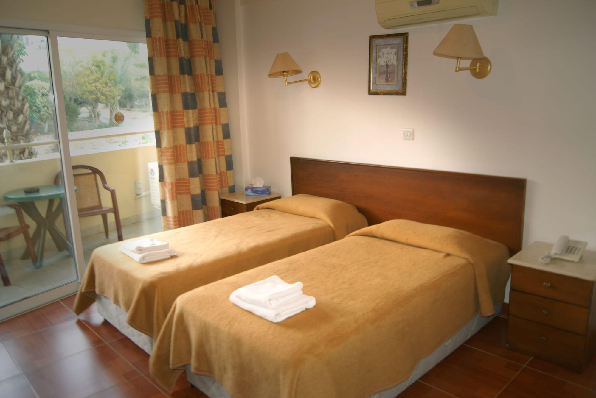 M. Moniatis Hotel Limassol Exterior foto