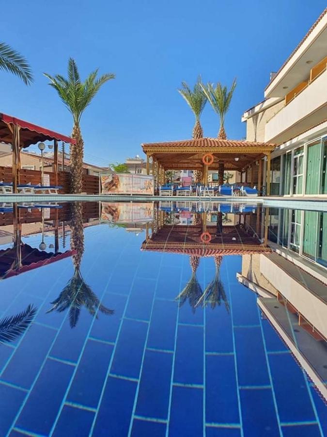 M. Moniatis Hotel Limassol Exterior foto