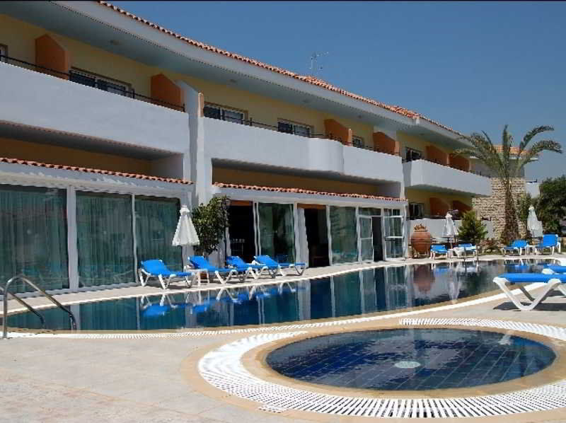 M. Moniatis Hotel Limassol Exterior foto