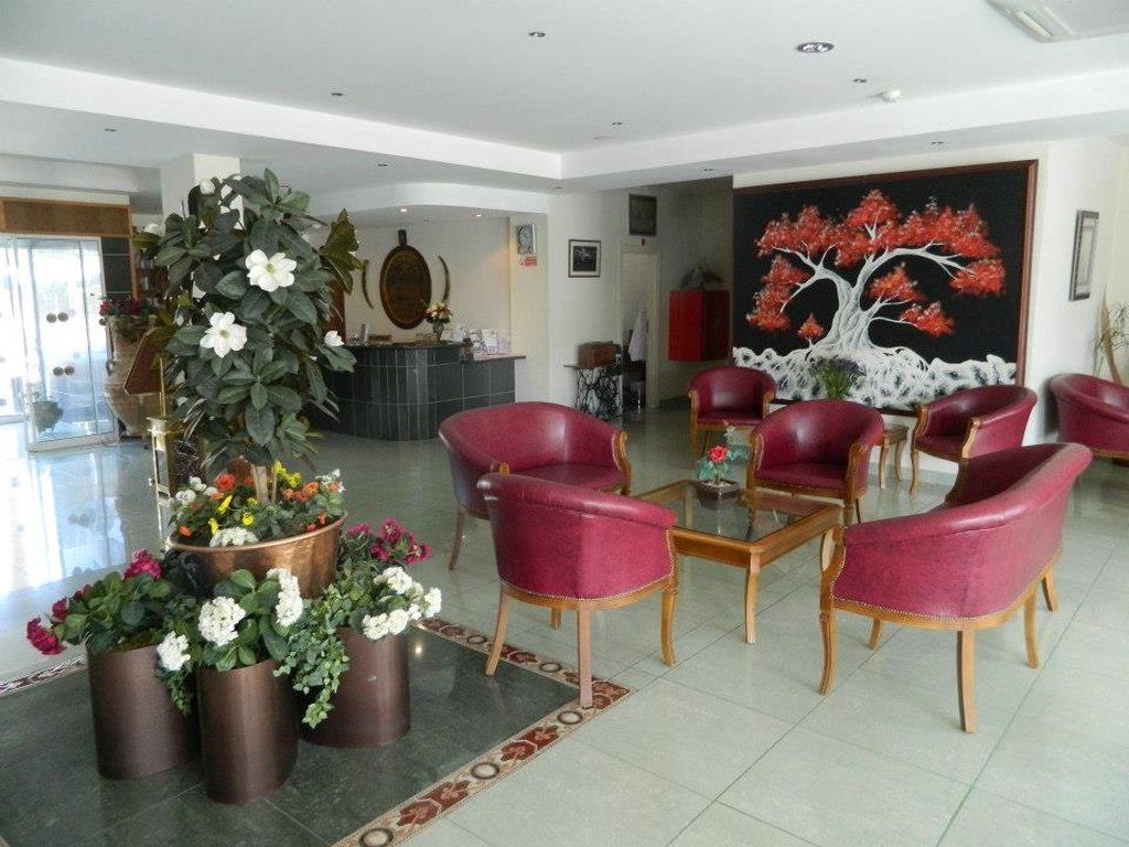 M. Moniatis Hotel Limassol Exterior foto