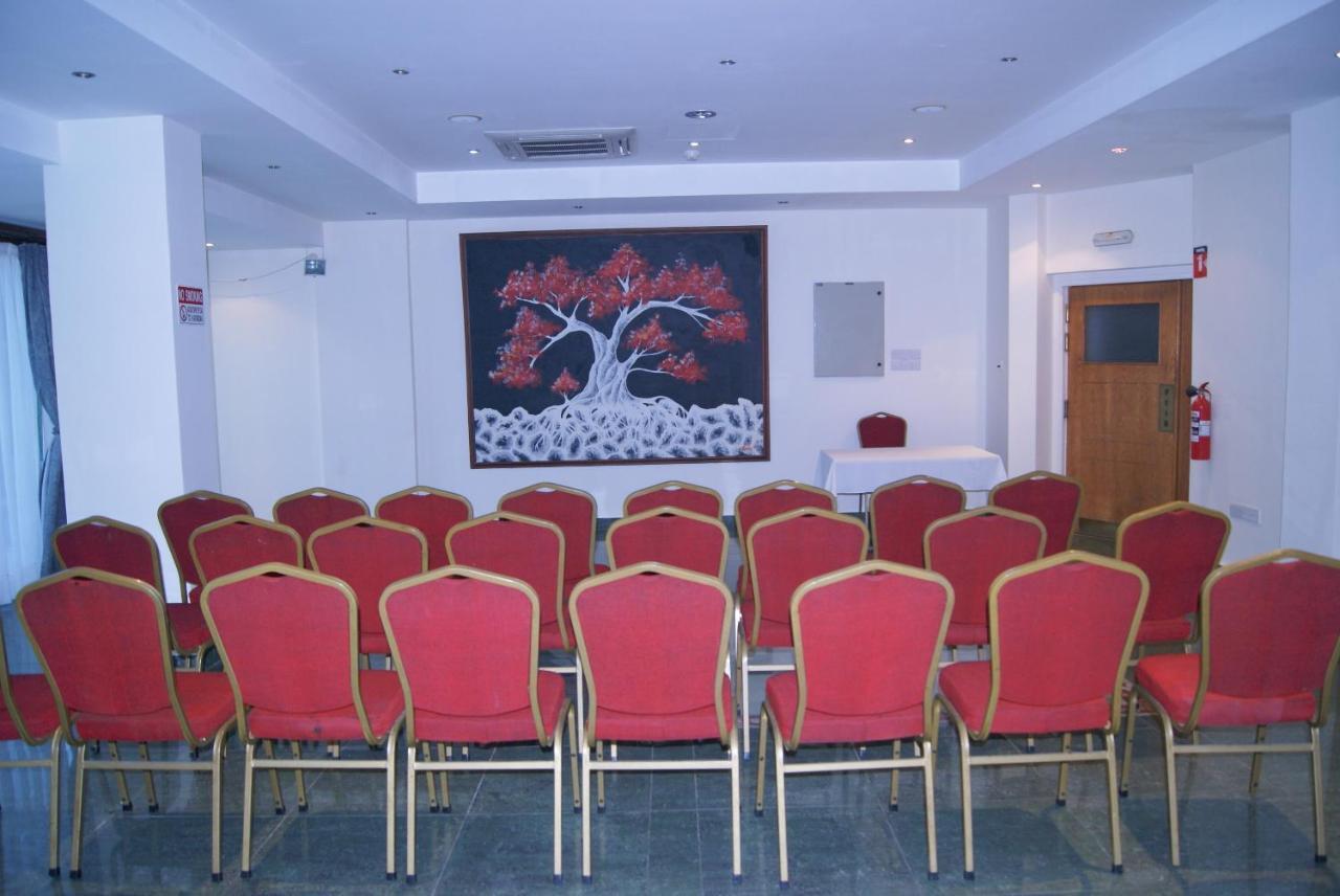M. Moniatis Hotel Limassol Exterior foto